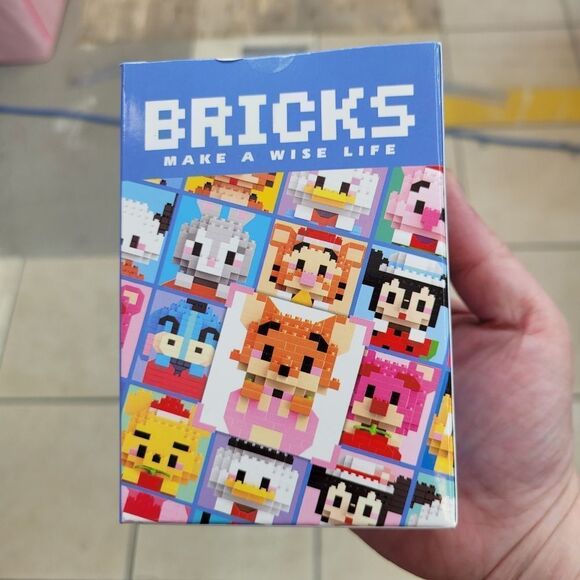 Brand New Over The Hedge Hammy Bricks Lego Figure - Picture 3 of 5